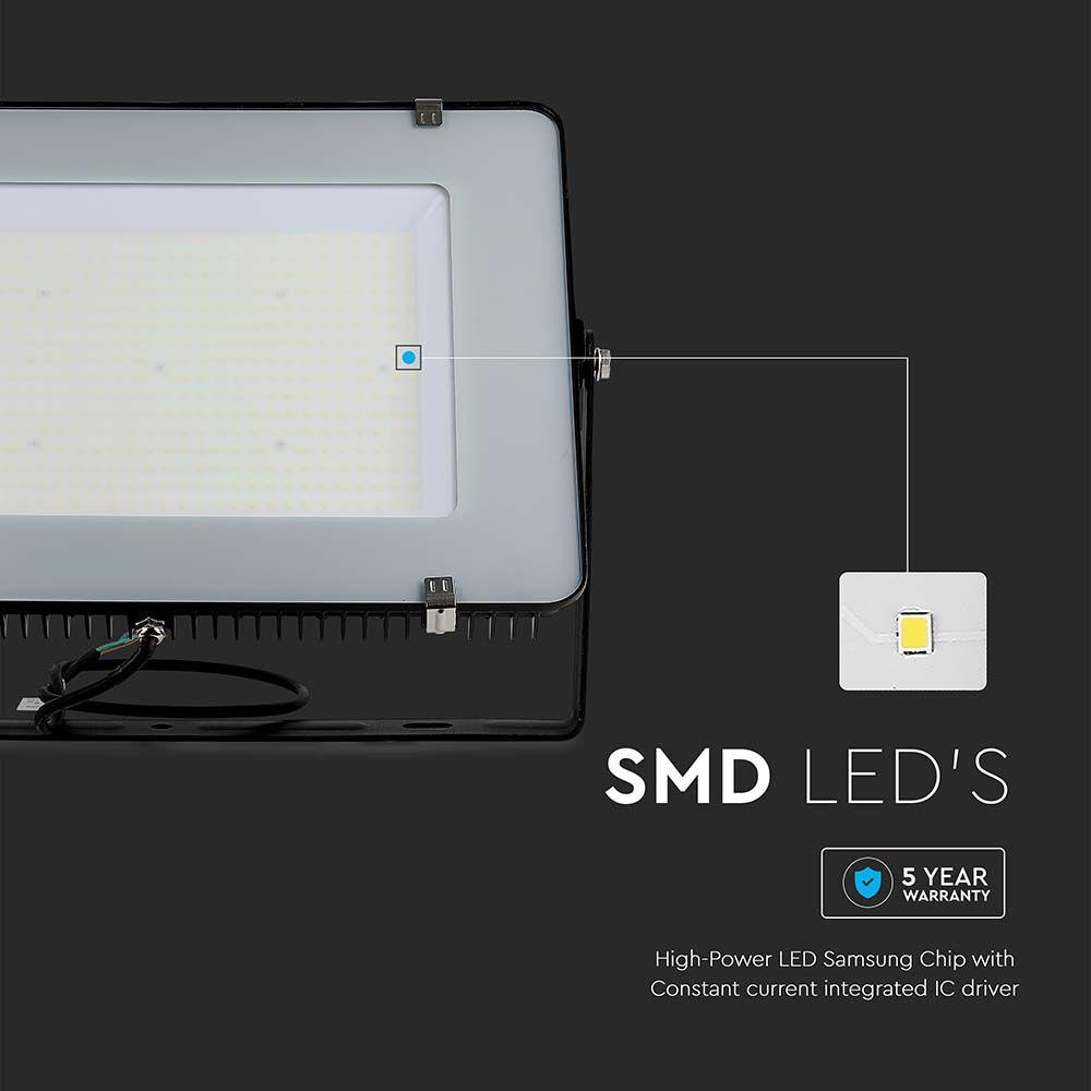 300W Naświetlacz LED SMD, Chip SAMSUNG, Barwa:4000K, Obudowa: Czarna , Wydajność: 115lm/w, VTAC, SKU 21791