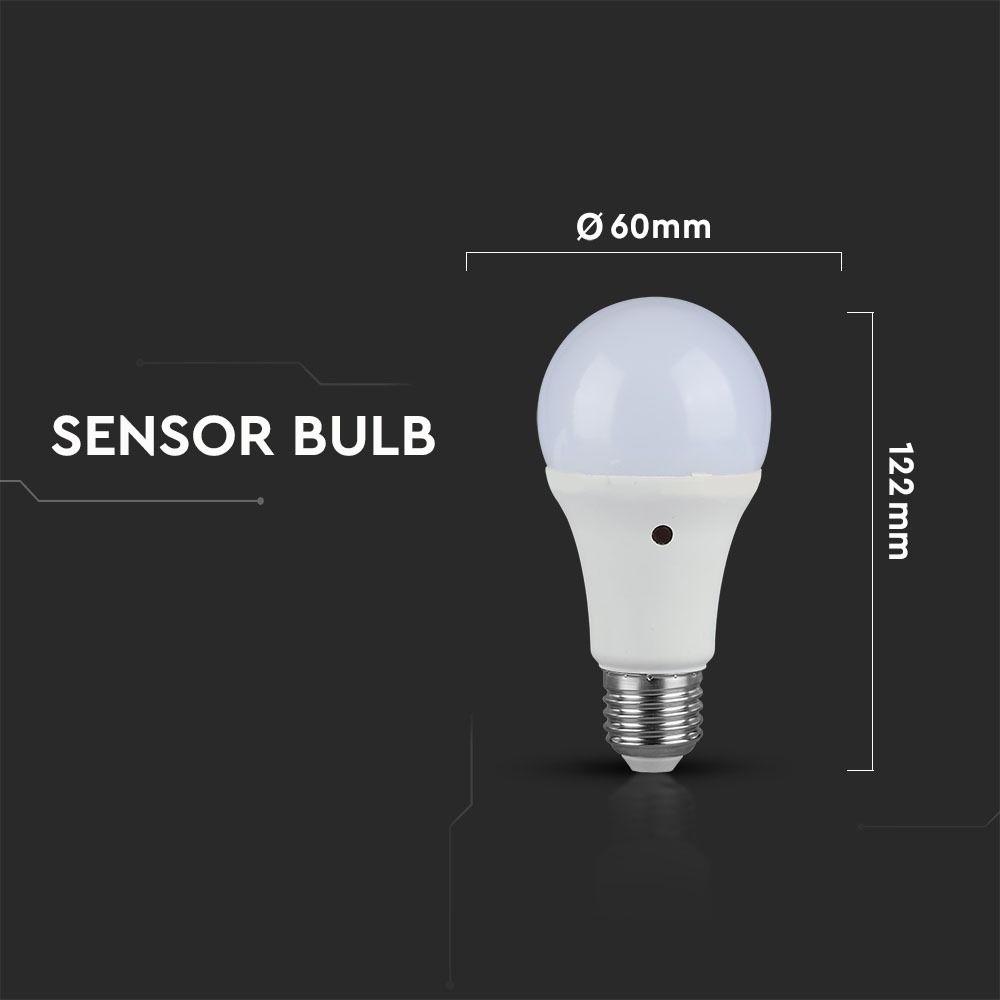 9W A60 LED PLASTIC Czujnik ruchu Żarówka LED, Barwa:2700K, Blister 2 szt., Trzonek E27, VTAC, SKU 7285