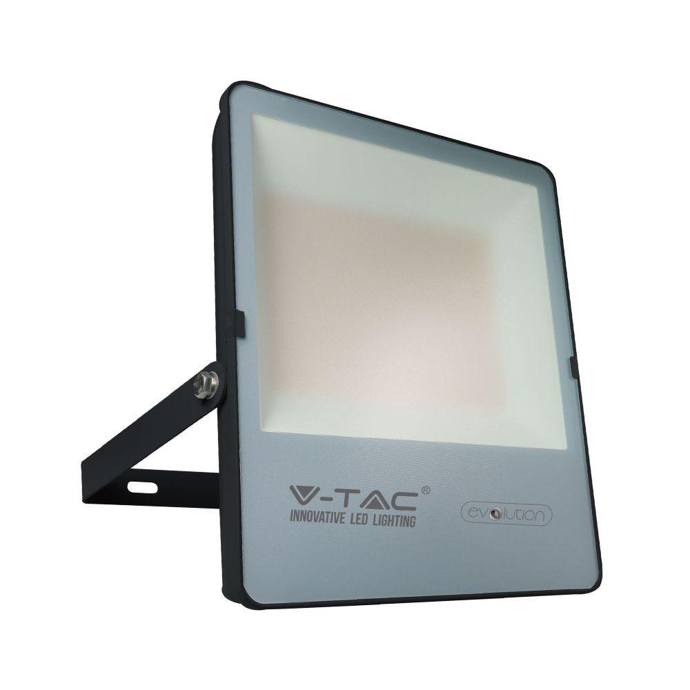 VT-49151 150W LED FLOODLIGHT 4000K BLACK BODY 160LM/W