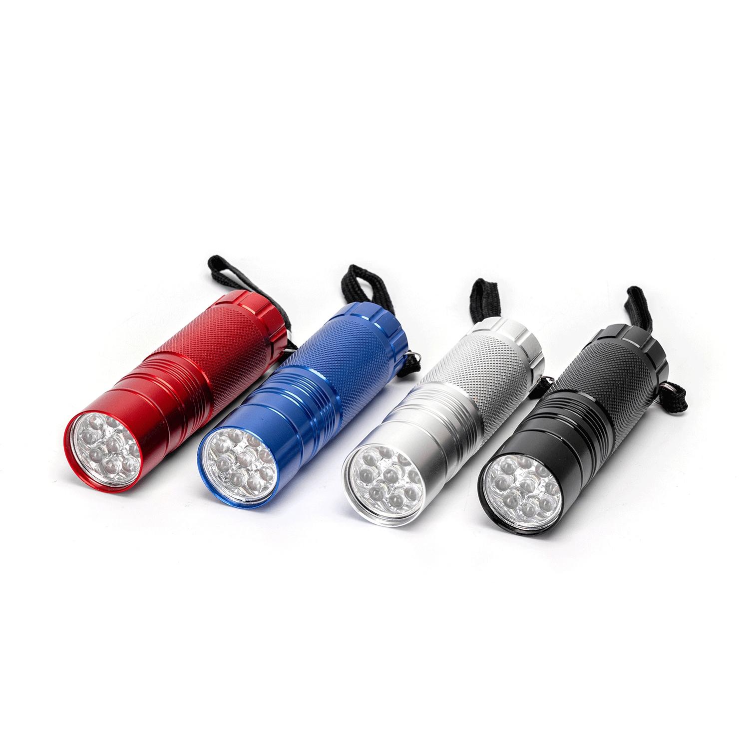 Torch 4 colours 3AAA batteries