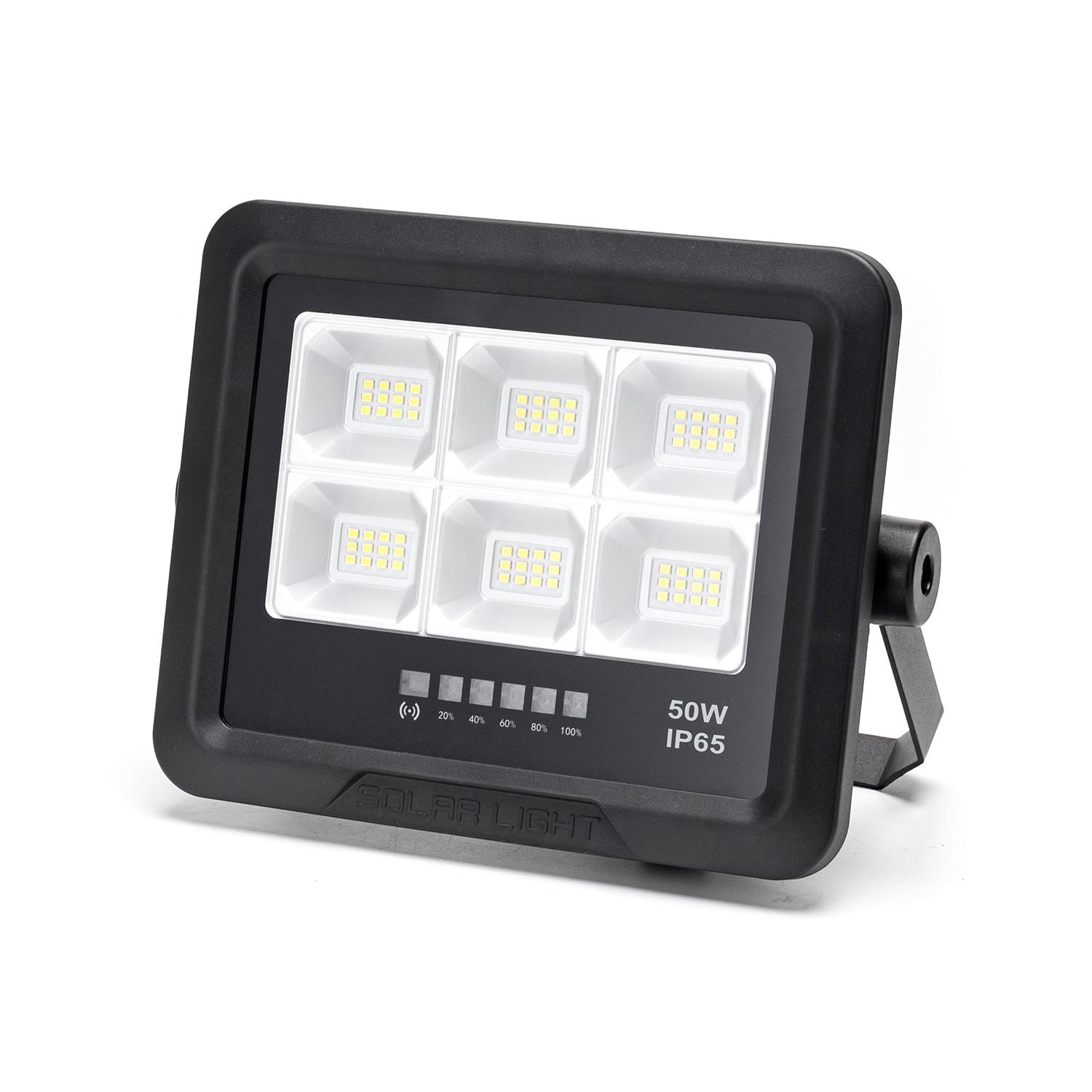 SP06 Naświetlacz solarny LED czarny 50W