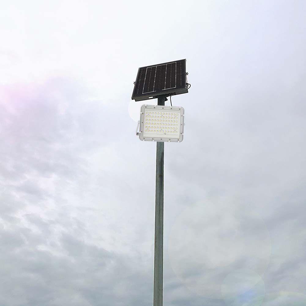 VT 120W LED SOLAR FLOODLIGHT 4000K 12000 mAh BATTERY 3M CABLE SMART IR REMOTE FAST CHARGE WHITE