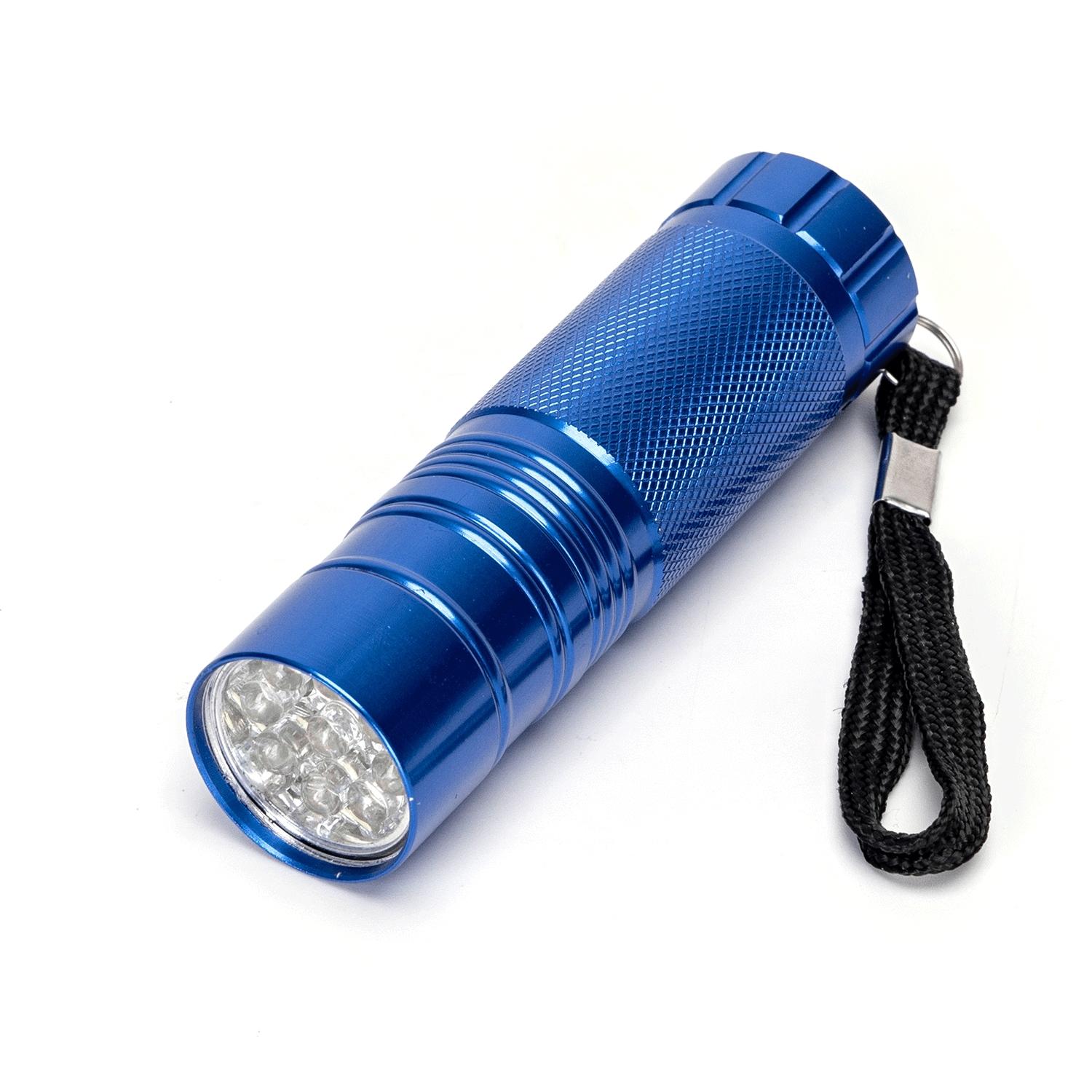 Torch 4 colours 3AAA batteries