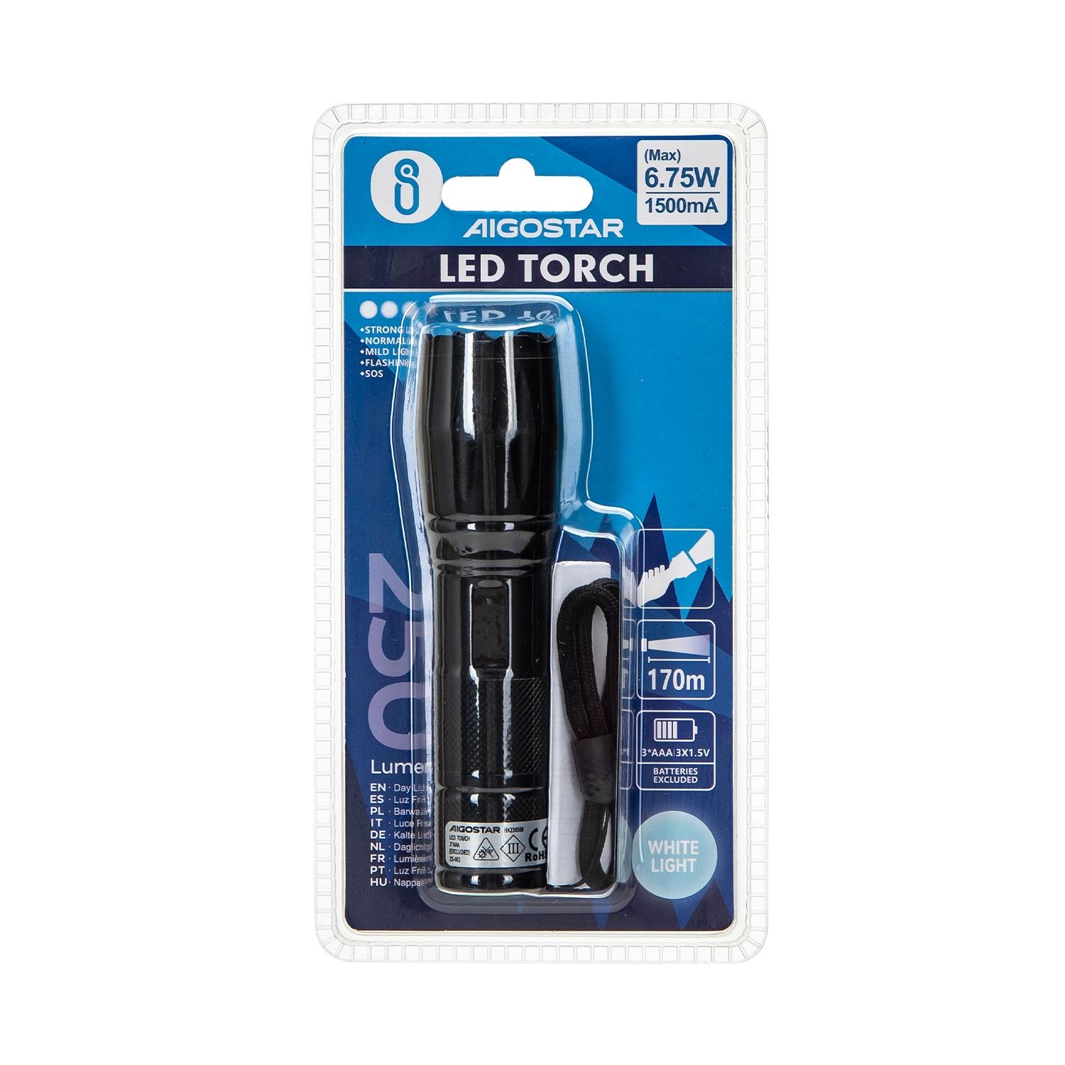 Torch Adjustable Focus 3AAA batteries