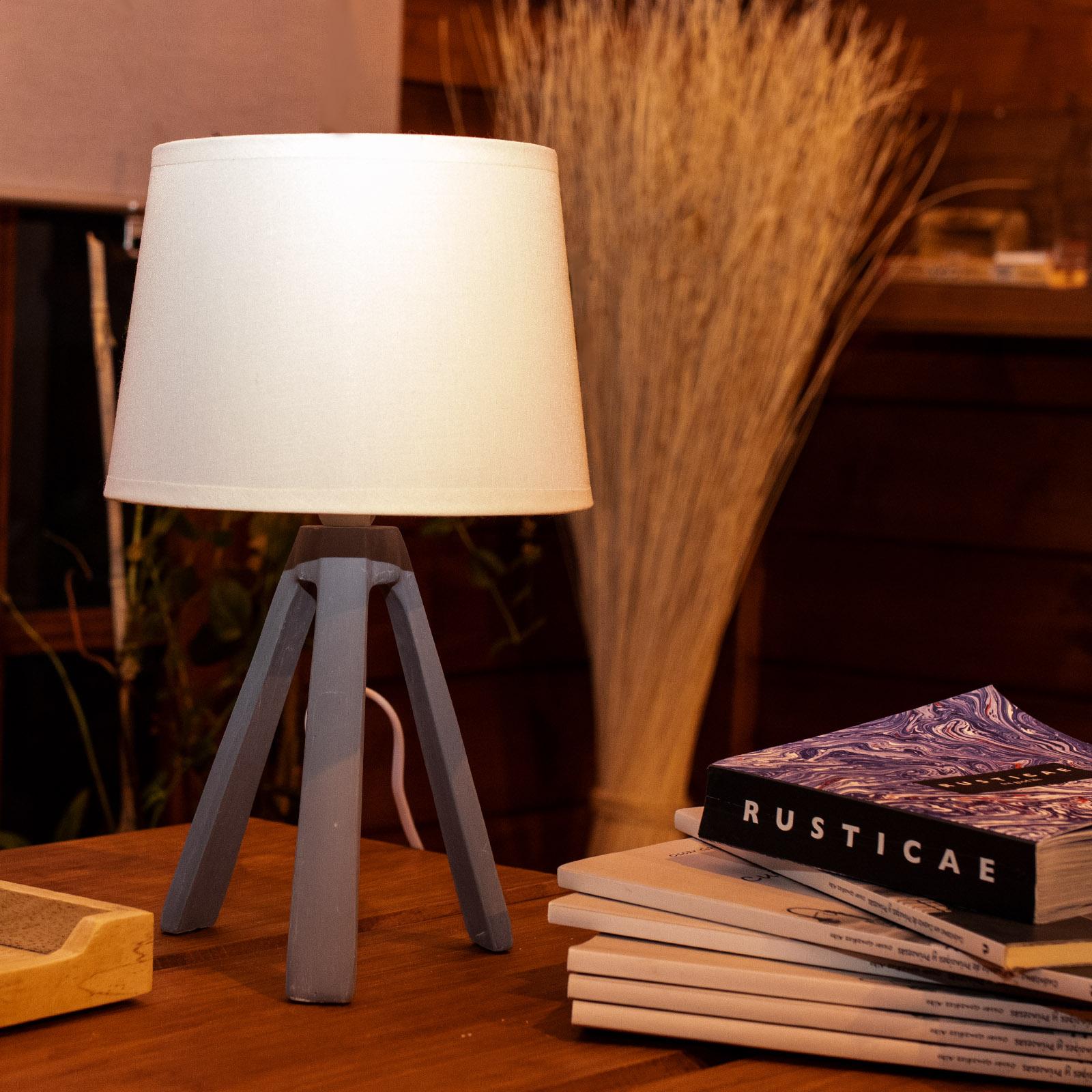 Resin Table Lamp (Without Light Source) E14