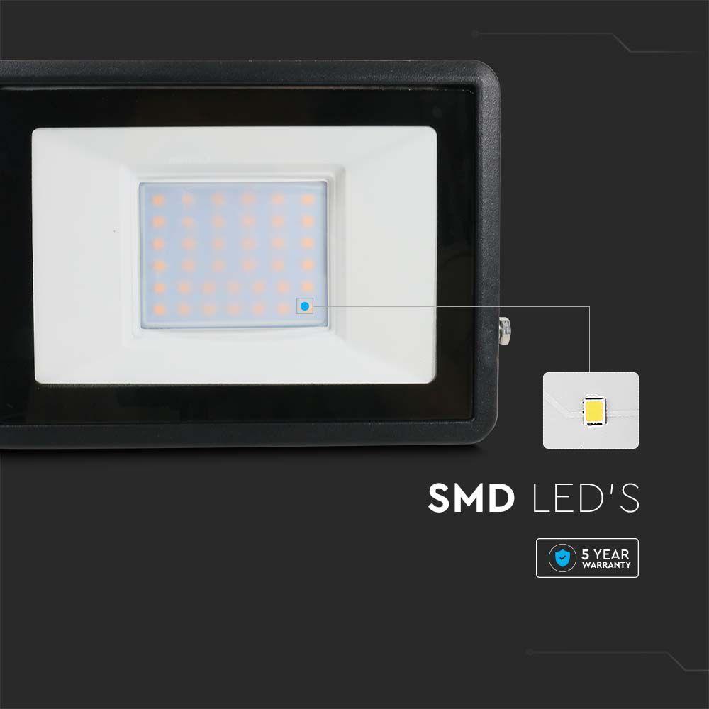 30W Naświetlacz LED SMD z mufą kablową, Chip SAMSUNG, Barwa:3000K, Obudowa: Czarna, VTAC, SKU 20310