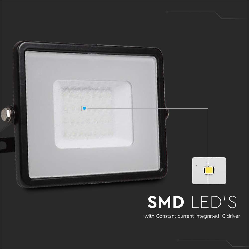 30W Naświetlacz LED SMD, Chip SAMSUNG, Przewód: 1m, Barwa:6500K, Obudowa: Czarna, VTAC, SKU 2120013