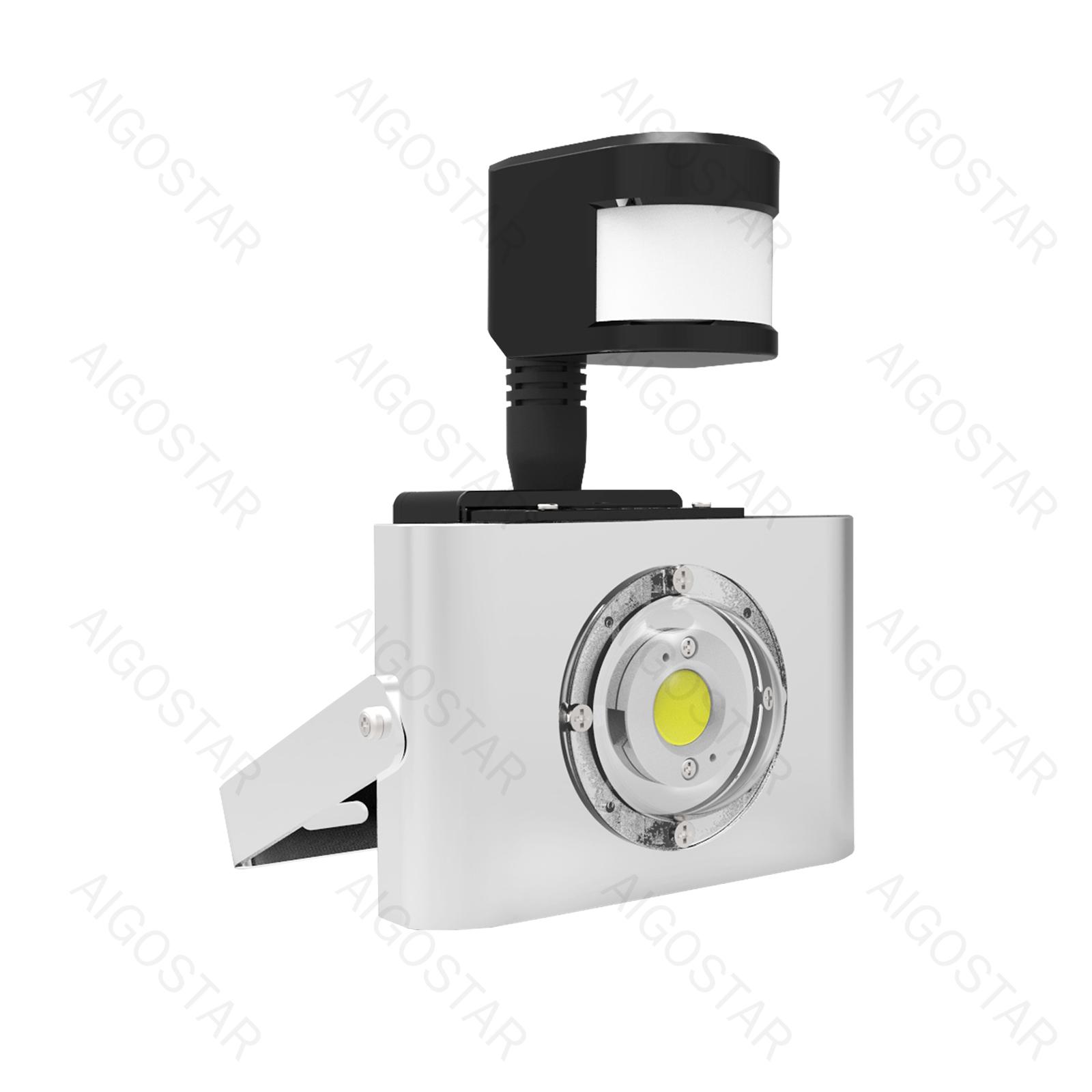 Naświetlacz LED z czujnikiem 10W 850lm 4000K IP65